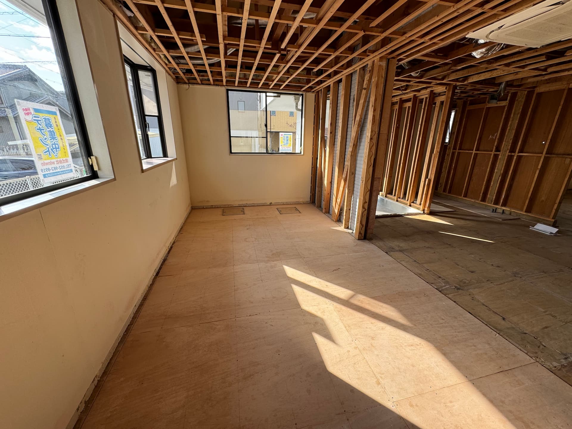 住宅リフォーム後のキッチン写真